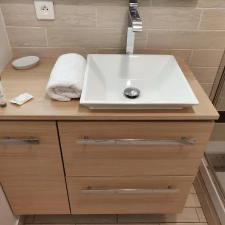 Appart'Homecity - Rouen Lessard Apartment *